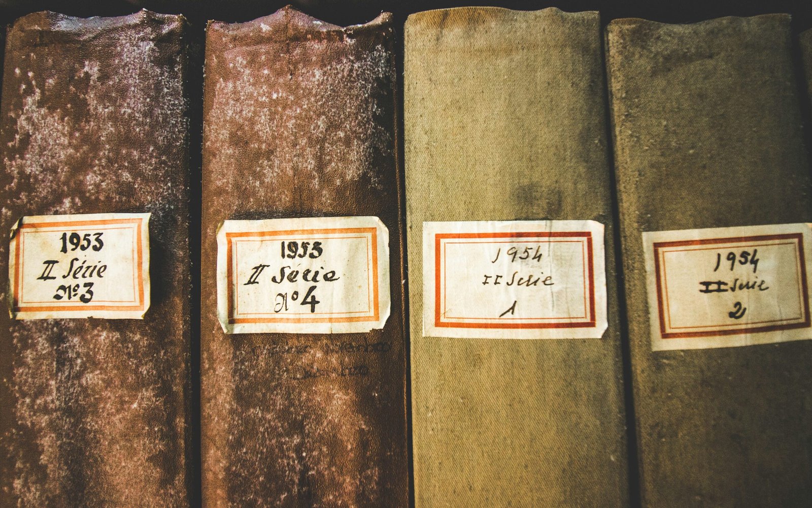 livres d'archives - MGénéalogie